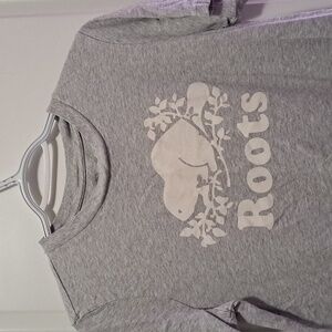 Roots t